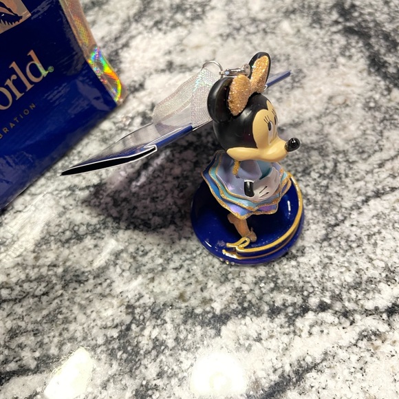 Disney Minnie 50th Anniversary Ornament Figurine - Picture 3 of 10